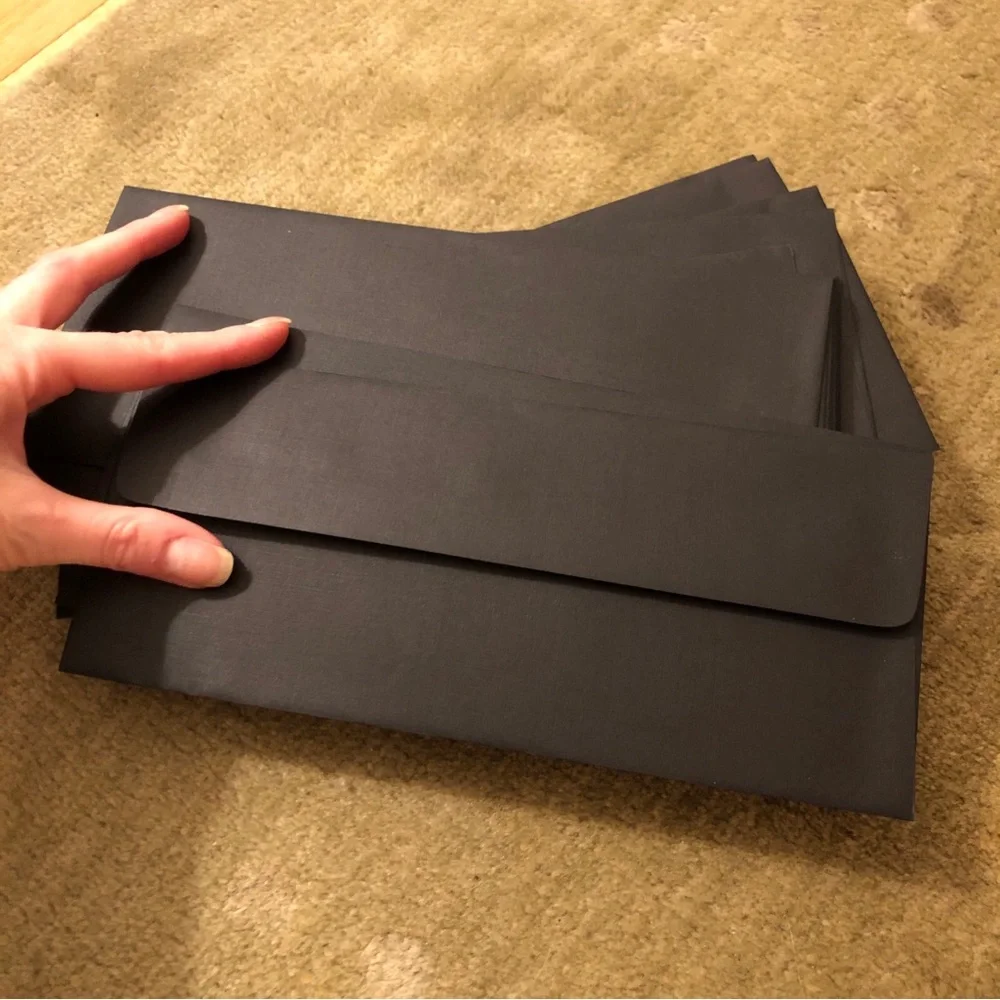 Set of 50 Elegant Black Envelopes for parties
